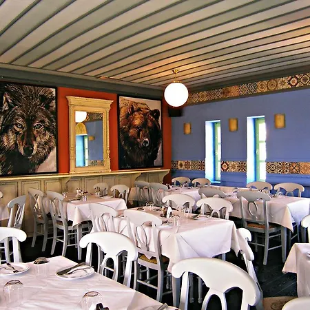 Linouria بيت ضيافة 3*