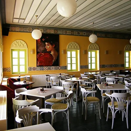 Linouria 3* Nimfaíon