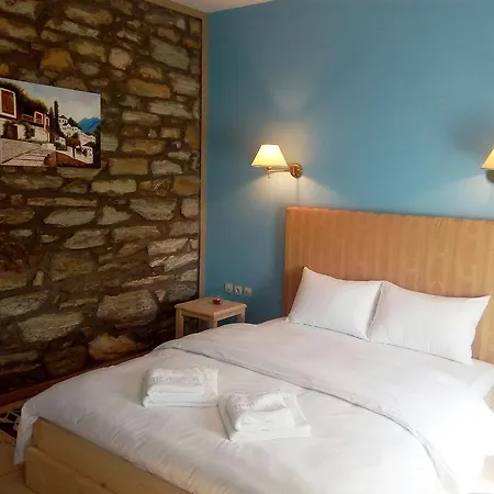 Linouria 3* Nimfaíon