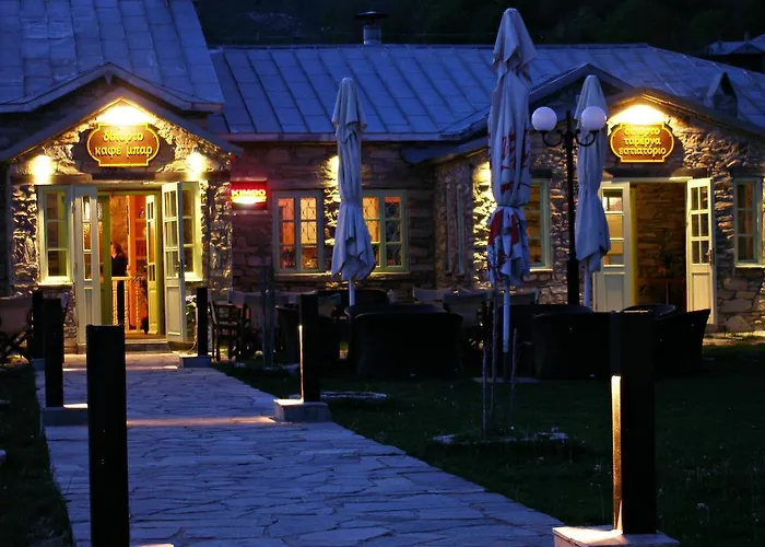 Linouria בית הארחה 3*