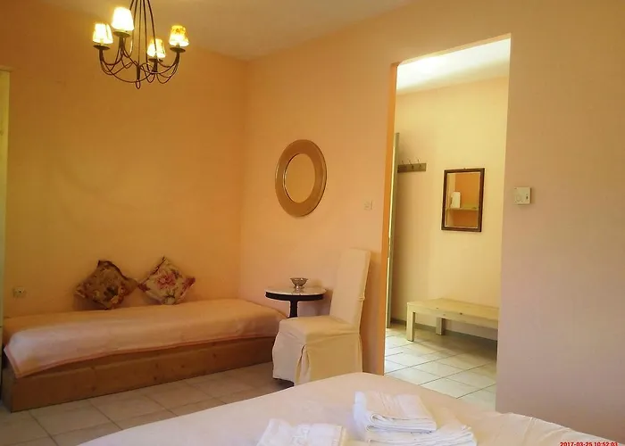 בית הארחה Linouria Nimfaíon